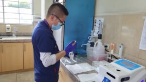 HOSPITAL VICENTE CORRAL MOSCOSO PROMUEVE LA PREVENCIÓN Y DETECCIÓN TEMPRANA DEL CÁNCER